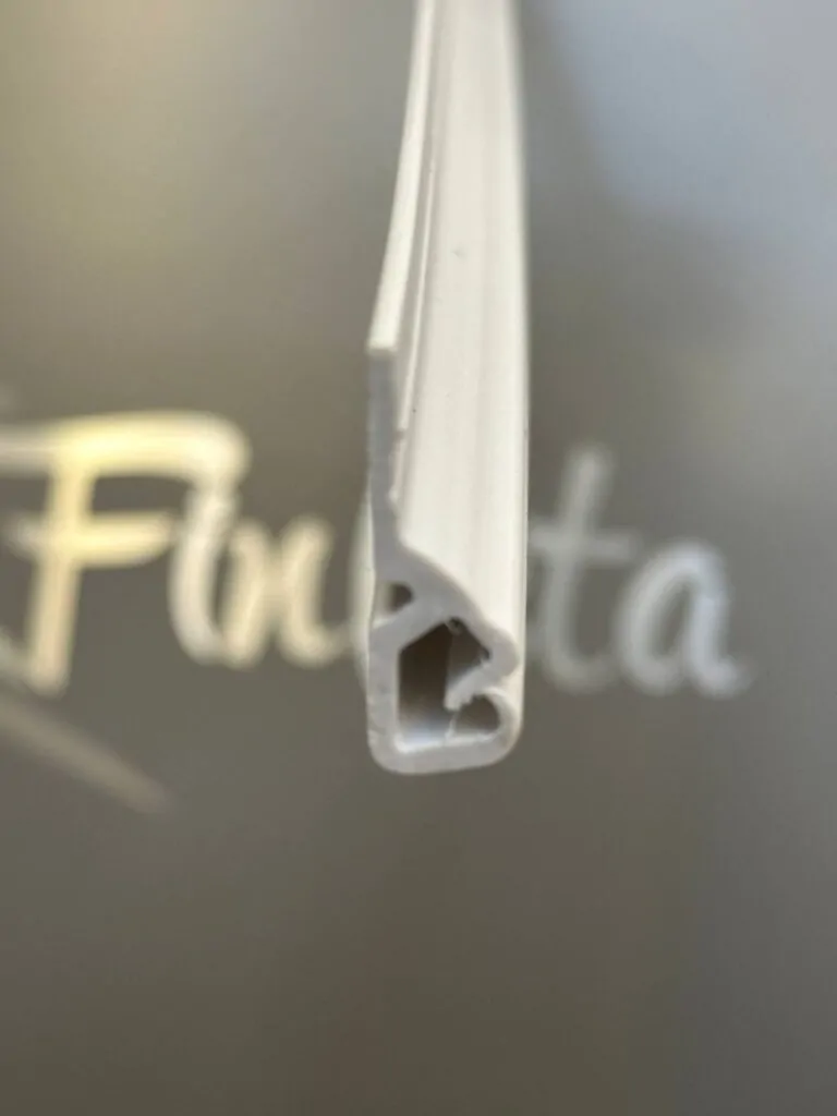 Слайд #2 | Профиль потолочный Descor белый (Германия)