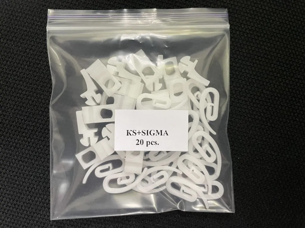 Слайд #3 | Комплект крючков FLY+SIGMA (белый/черный)