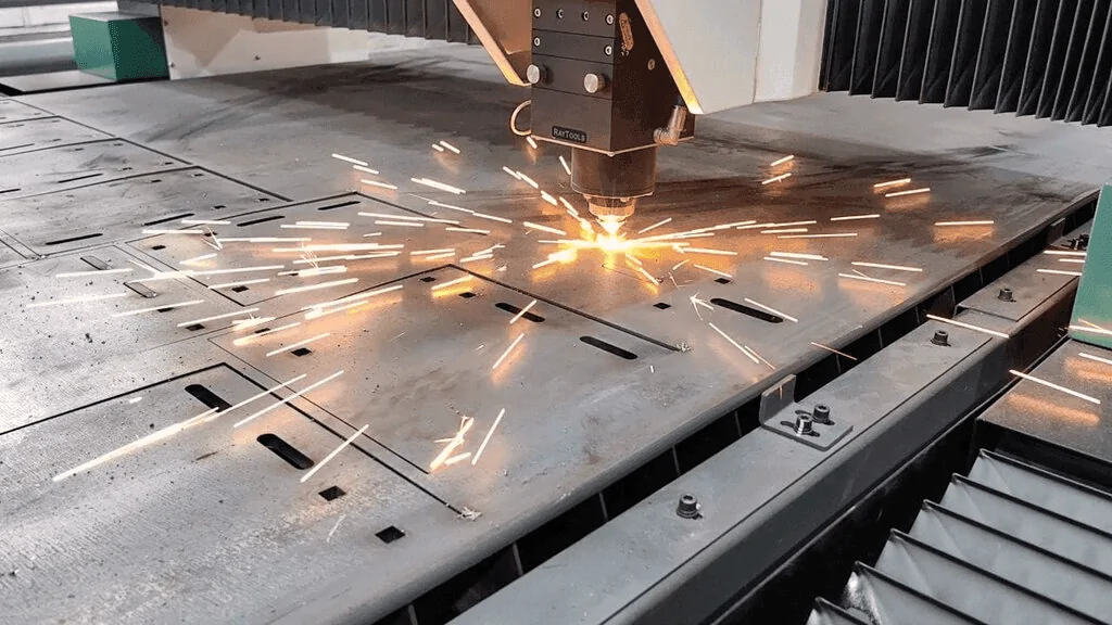 Статья на тему Лазерная резка металла на ЧПУ технологии будущего в обработке материалов