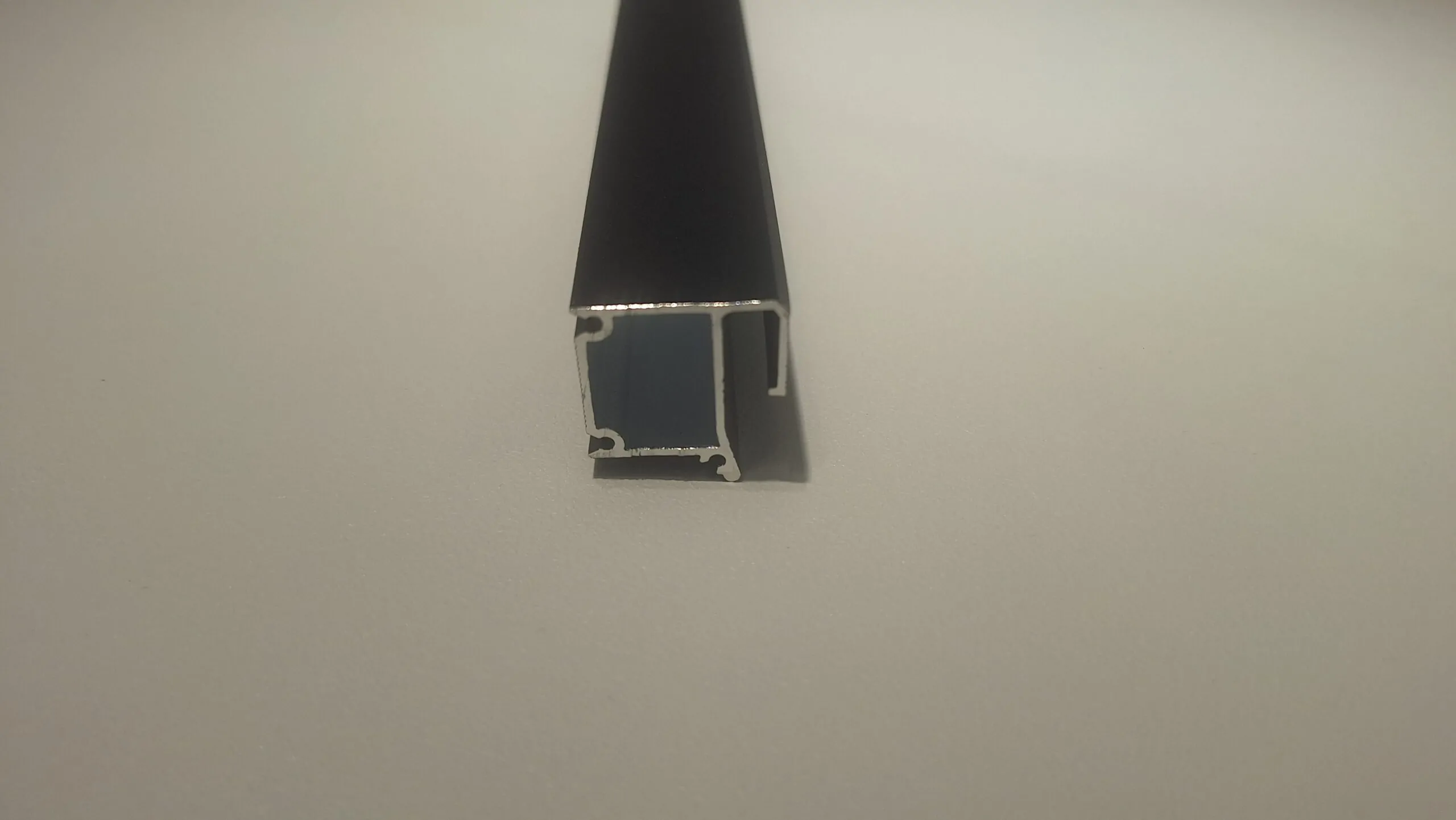 Теневой Mini Box черный